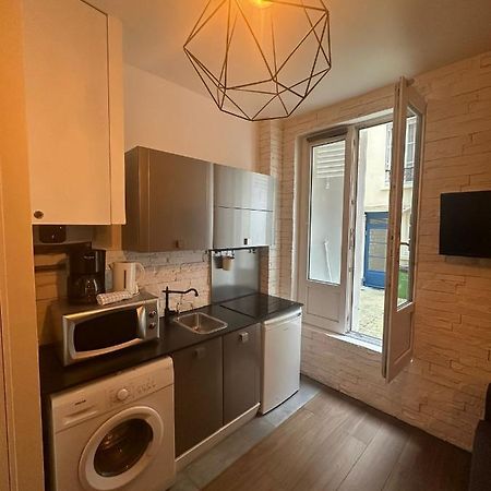 Super Location Meets Charming Studio -Ecole Militaries Champ De Mars - 7Th Arrondisment Apartment Paris Bagian luar foto